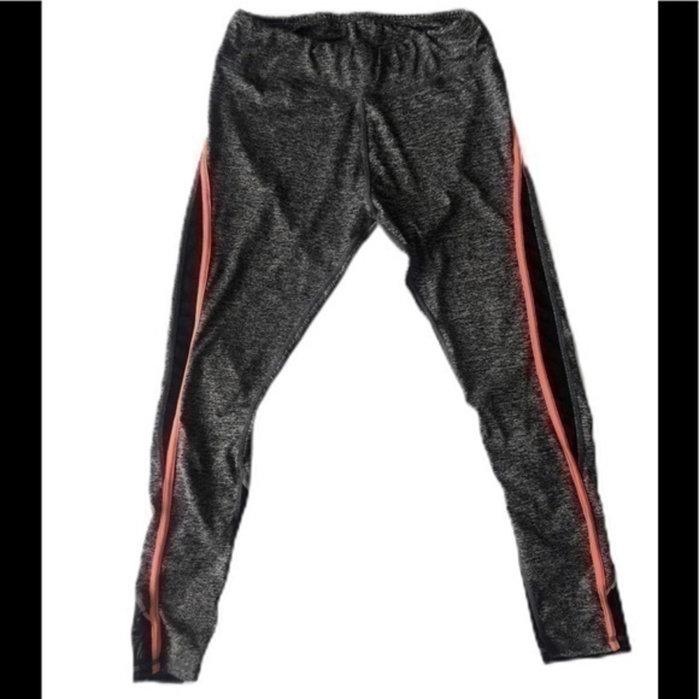 Hot Kiss Leggings